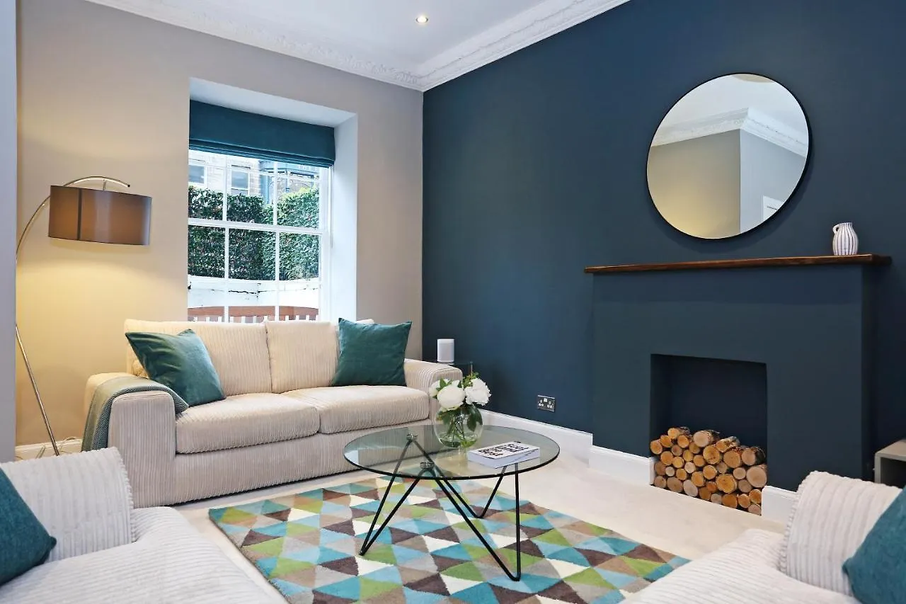 Altido Stunning 2Br Apt With Private Entrance In New Town Apartment Edinburgh